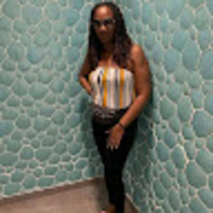 Meet your Posher, Keisha